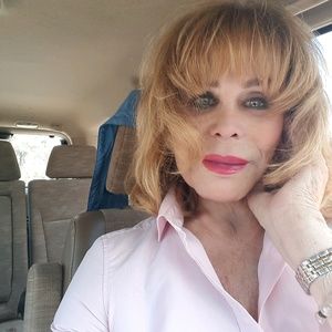 Meet your Posher, Ali